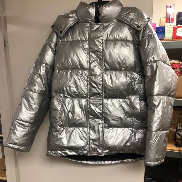 Light Before Dark Metallic Silver Puffer Jacket - Picture 4 of 4